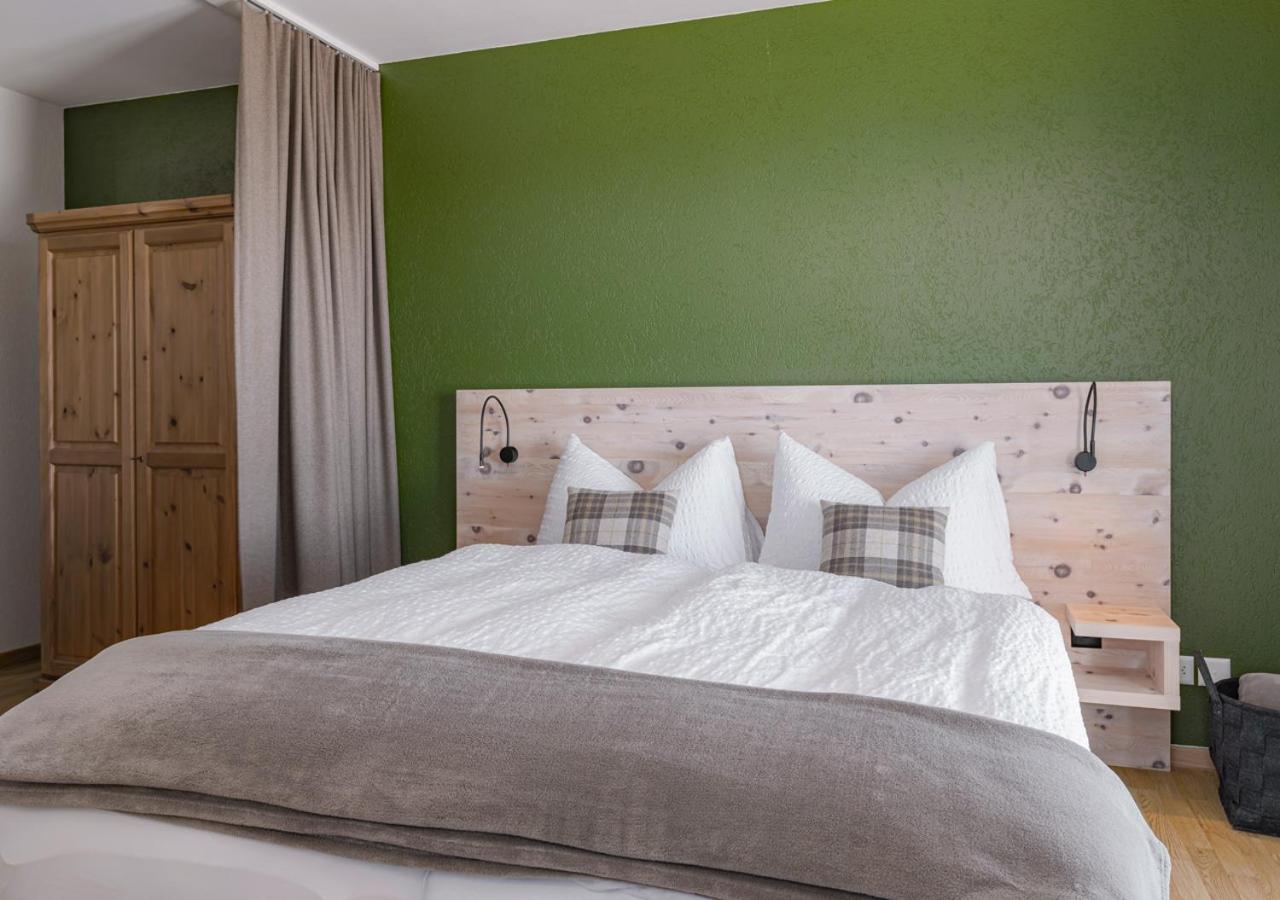 שטוז Fronalpstock Hotel & Restaurant חדר תמונה