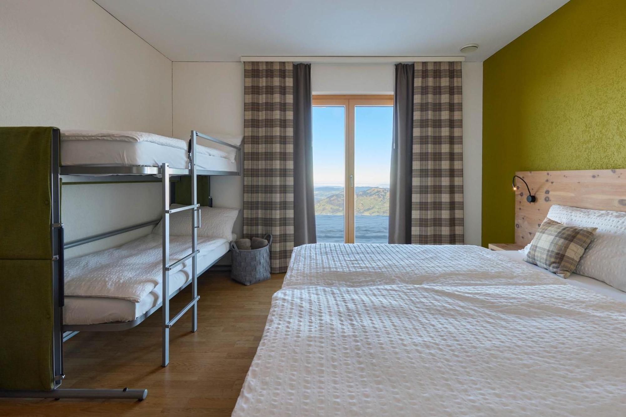 שטוז Fronalpstock Hotel & Restaurant חדר תמונה