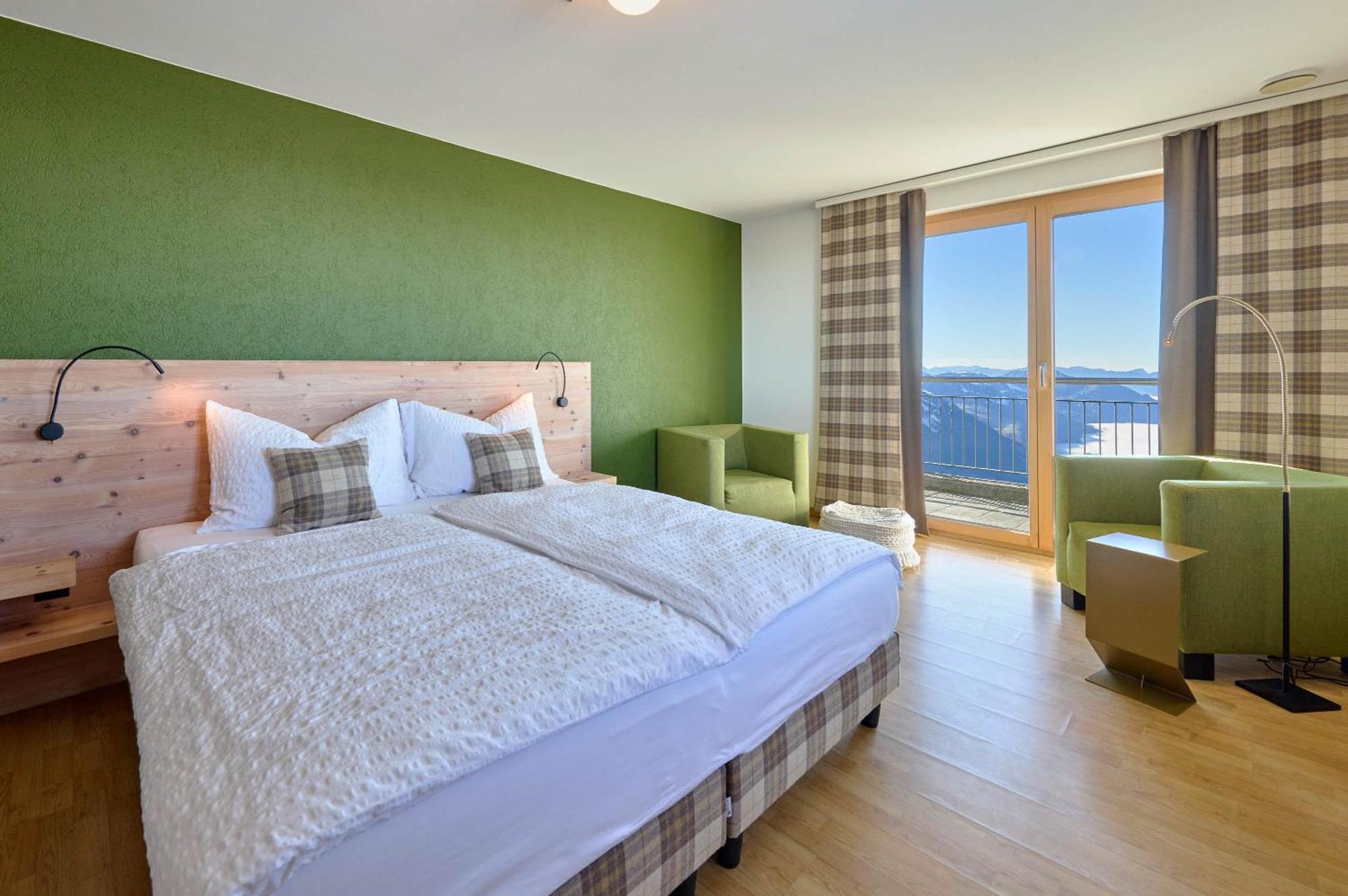 שטוז Fronalpstock Hotel & Restaurant מראה חיצוני תמונה